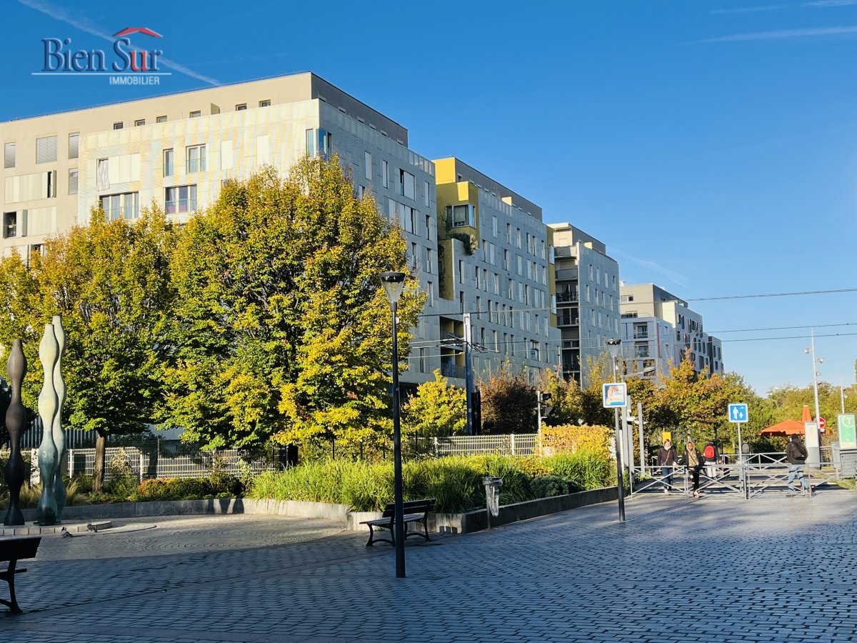 Vente Appartement  1 pice (studio) - 32m 92130 Issy-les-moulineaux